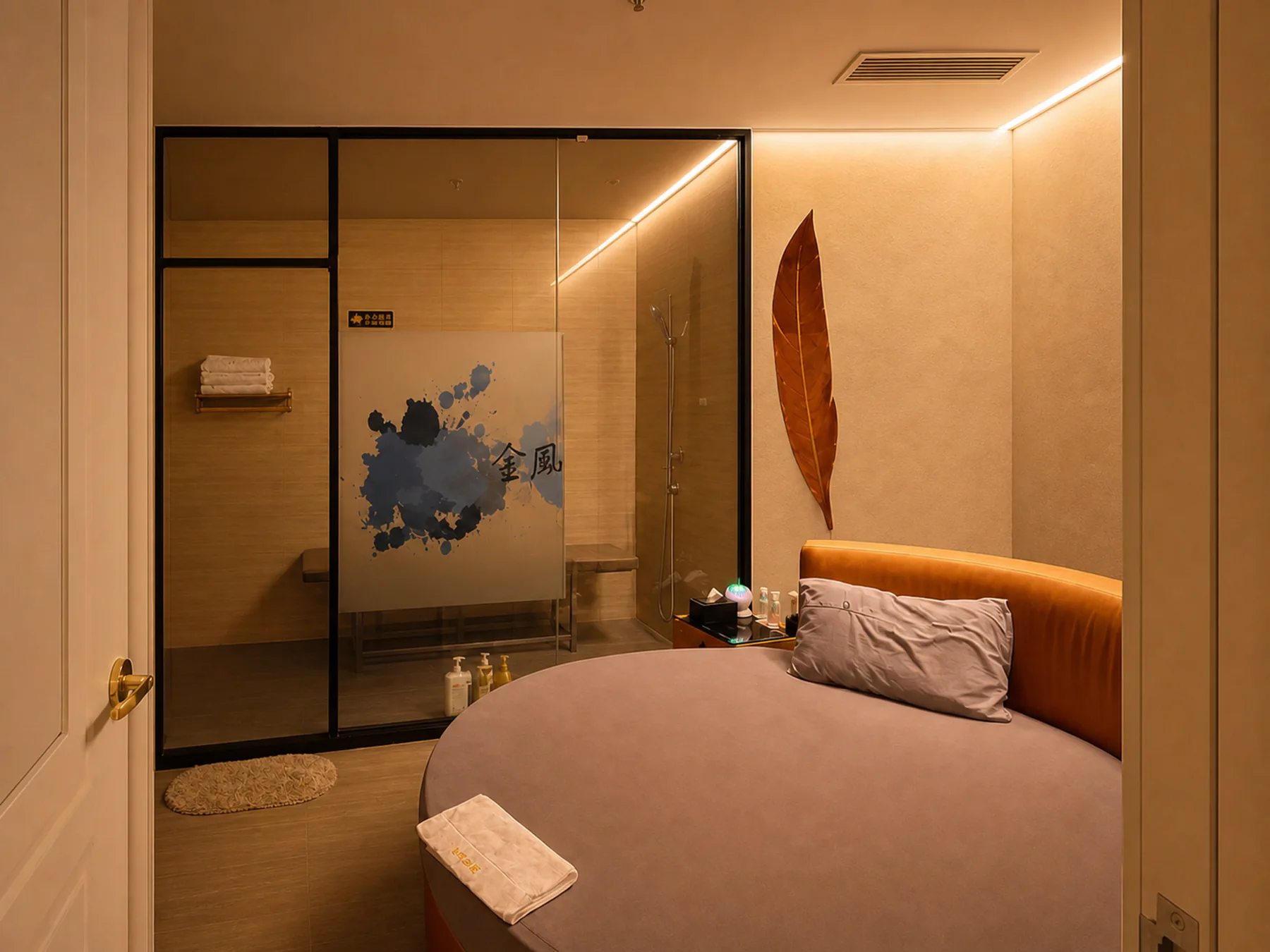Golden Phoenix Sauna Private Shower Room